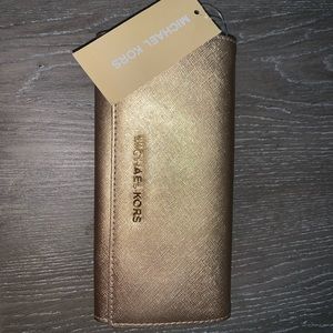 pale gold Michael Kors wallet